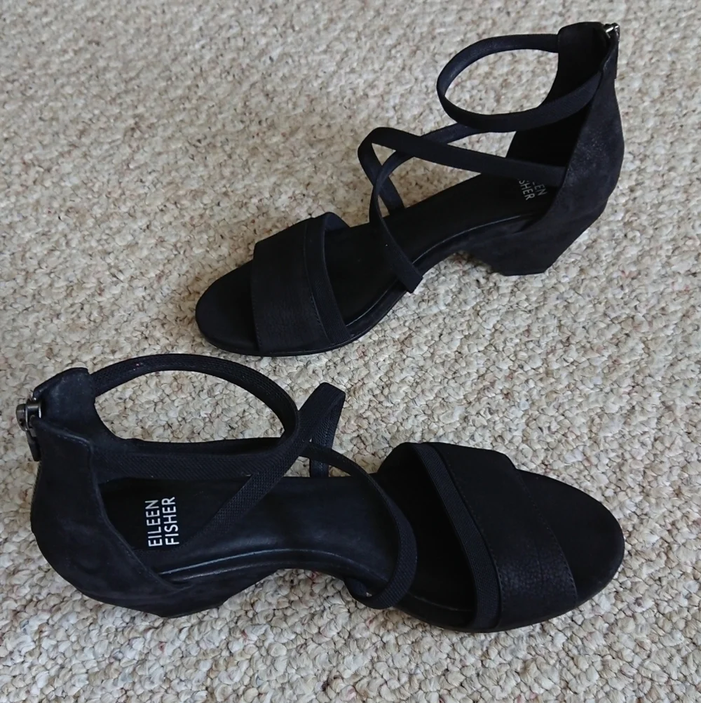 Eileen Fisher may sandal in black nubuck leather back zipper size 8